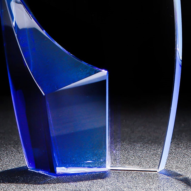 Crystal Trophy A19-127 4