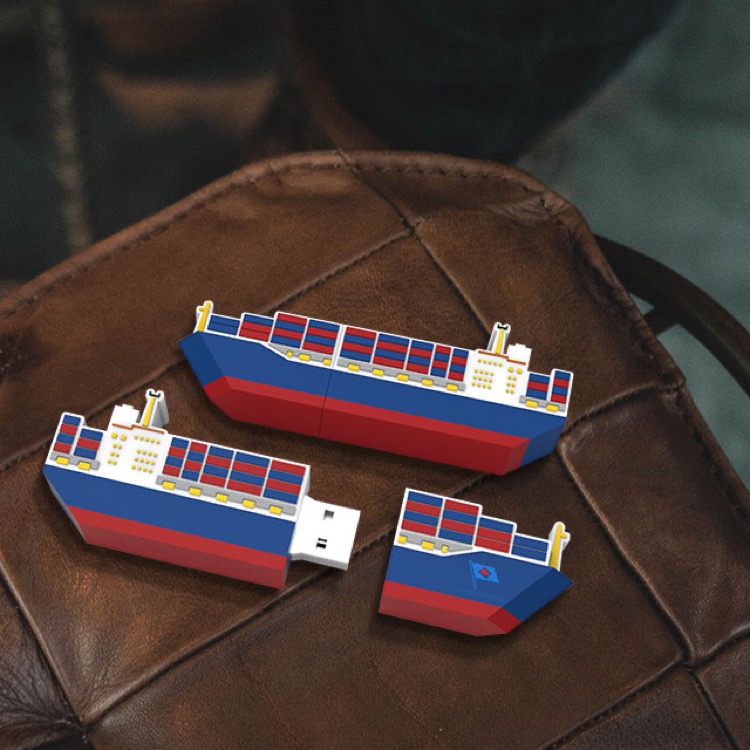 Cargo Ship USB-2GB 6
