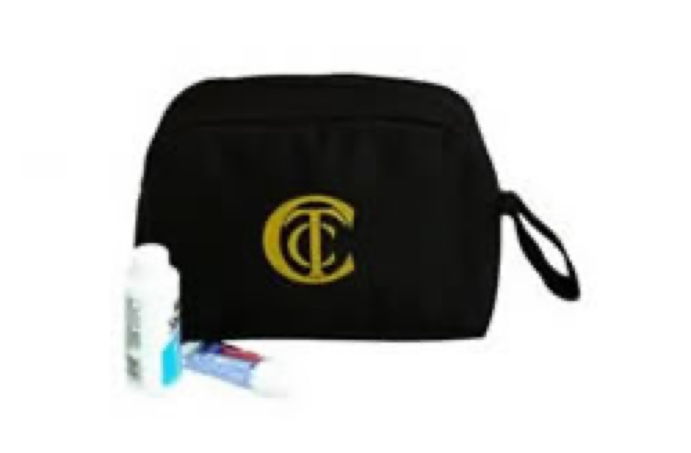 600 Denier Polyester Travel Pouch 2