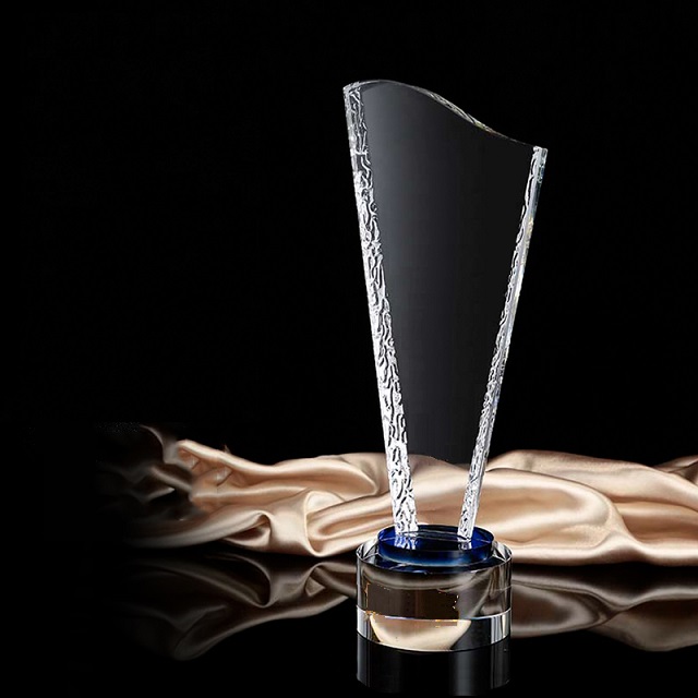Crystal Trophy A19-164 4