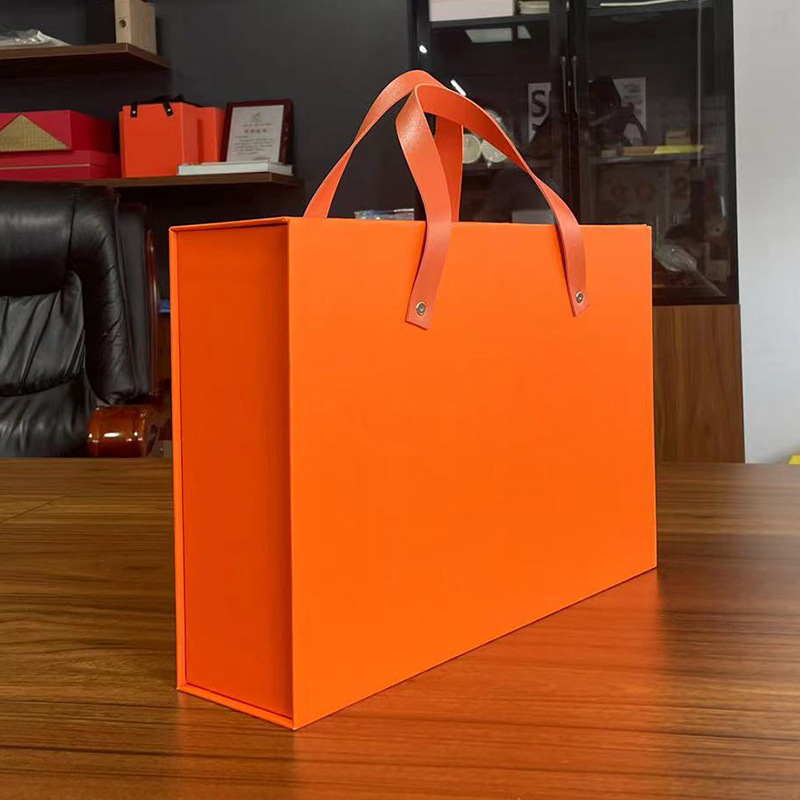 6 pieces of high-end portable gift box clamshell box packing box 2