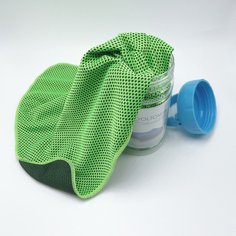 Cooling Towel In The Canister 7