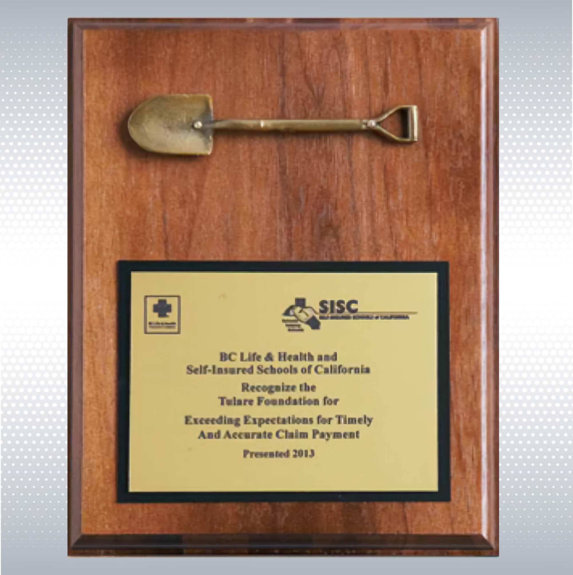 Walnut Wood Plaque w/ Shovel (8" X 10") 4