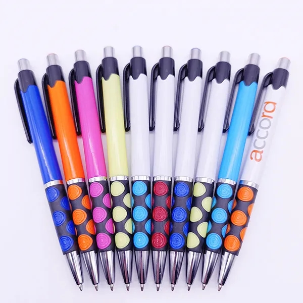 marketing Madeline pen-white barrel 2