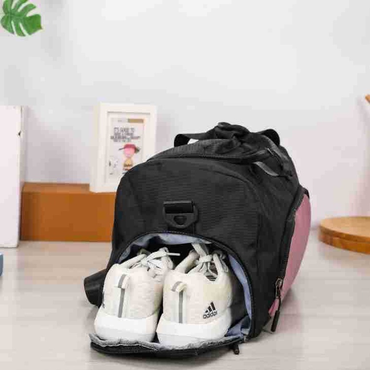 Lightweight Canvas Duffle Bags for Men & Women For Traveling 10