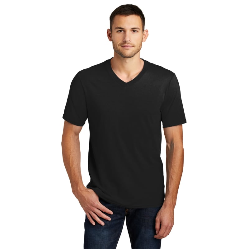 District Very Important Tee V-Neck. 12