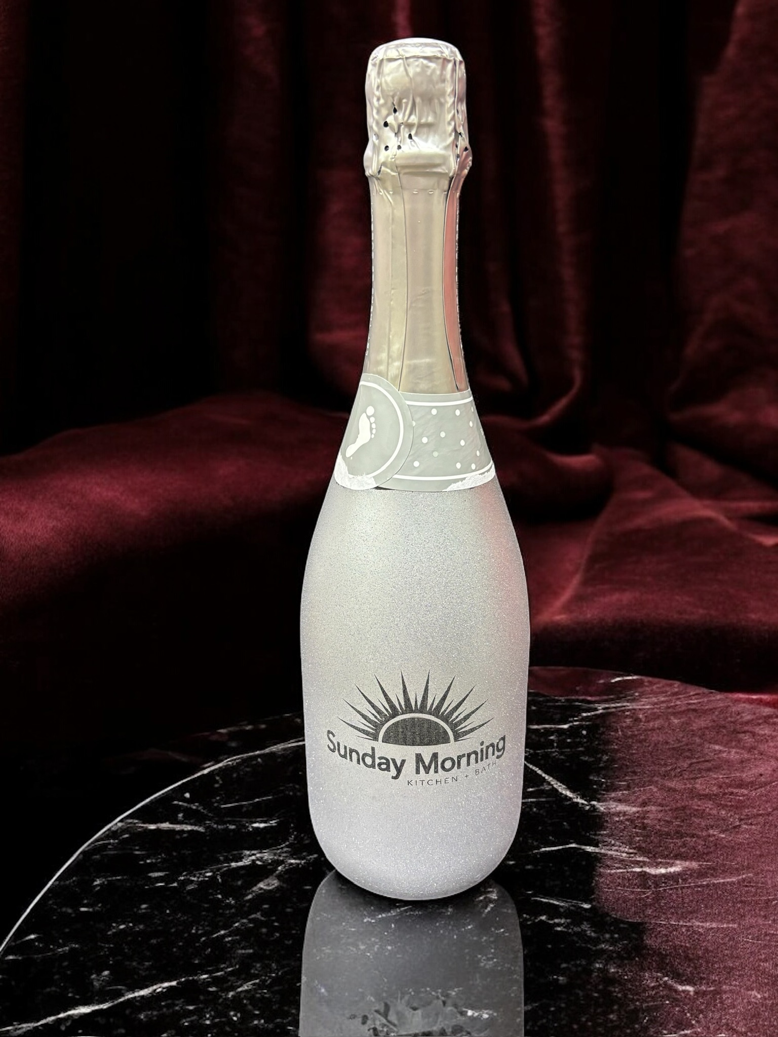 Sparkle & Sip Custom Champagne Glitter Bottle 2