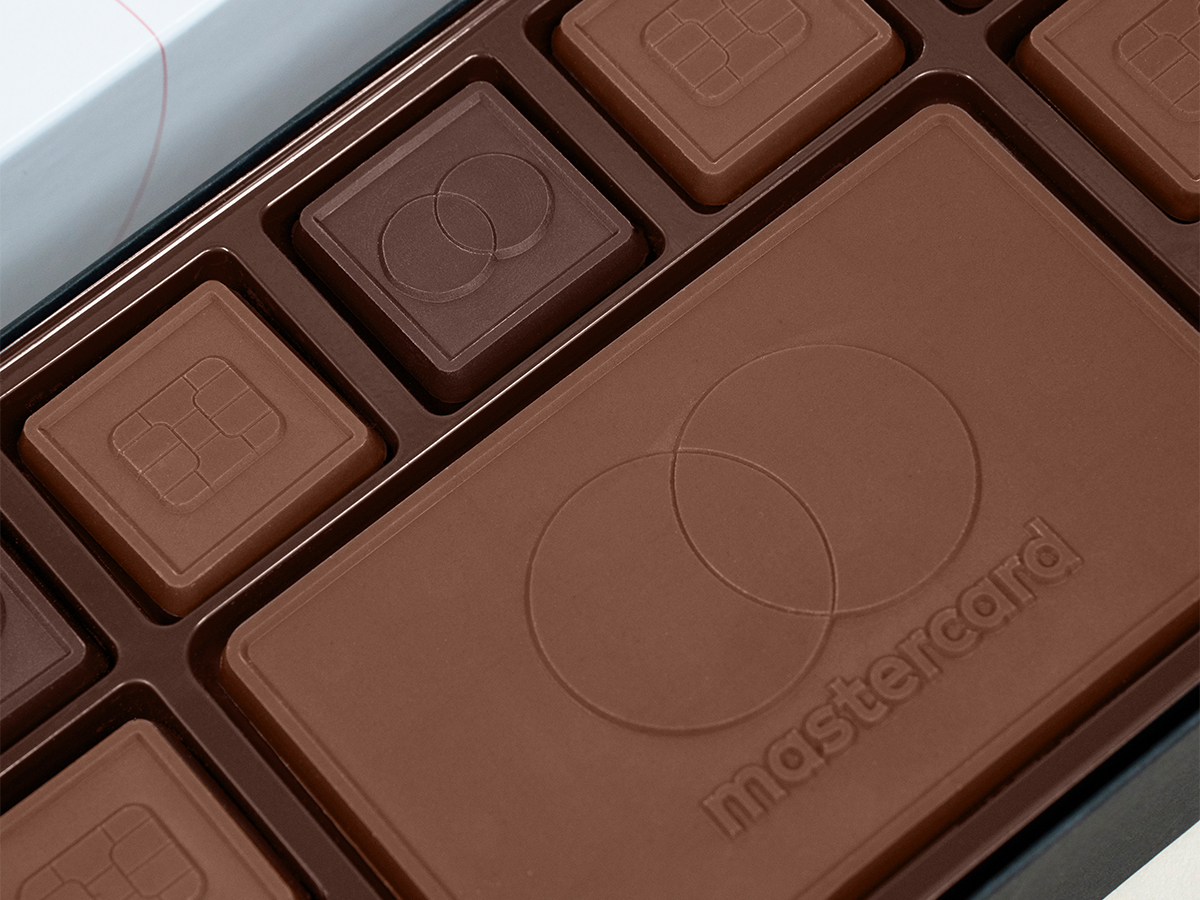 19-Piece Chocolate Ensemble Gift Set – Luxury Packaging 9