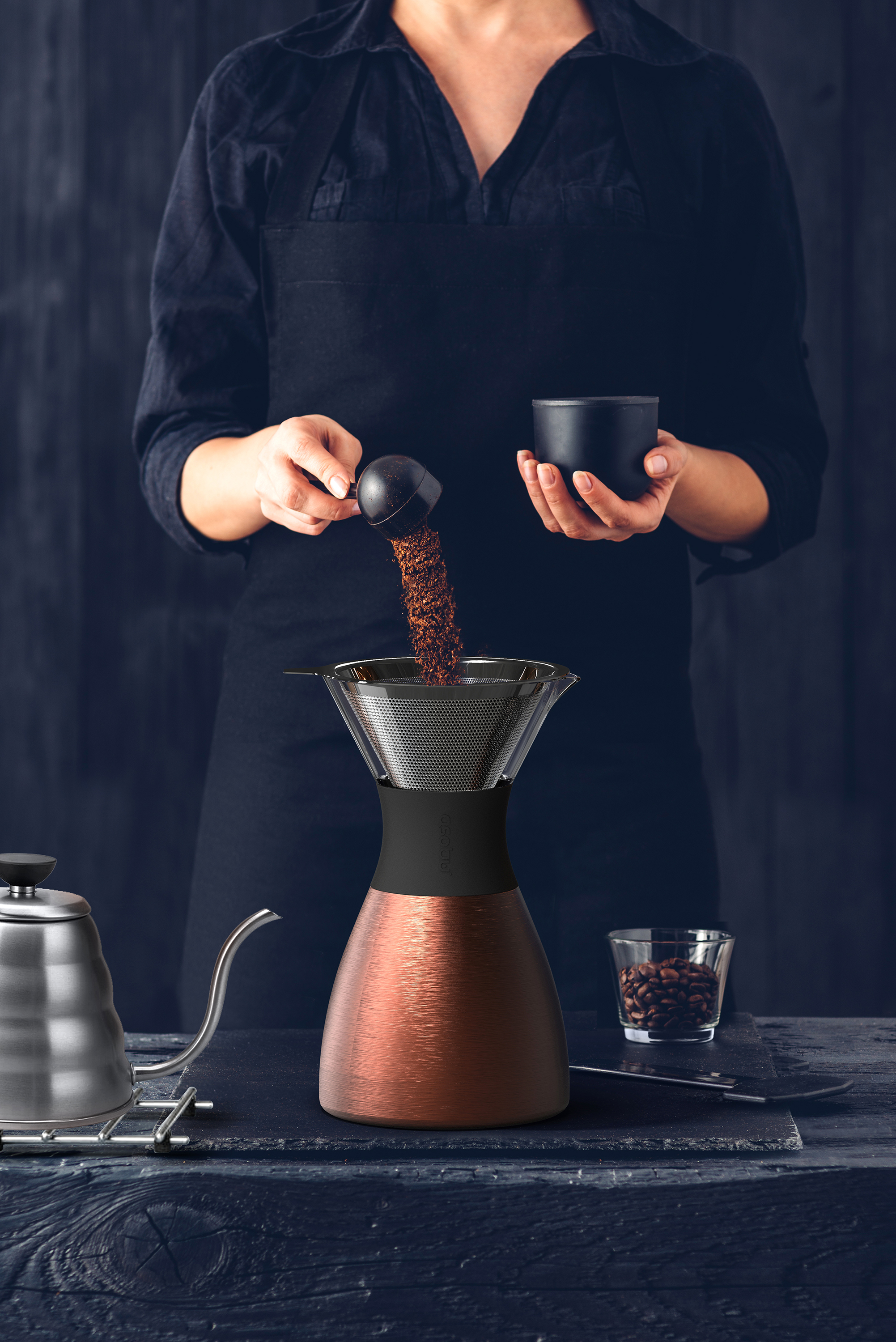 Asobu 40 Oz. Pourover Insulated Coffee Maker 14