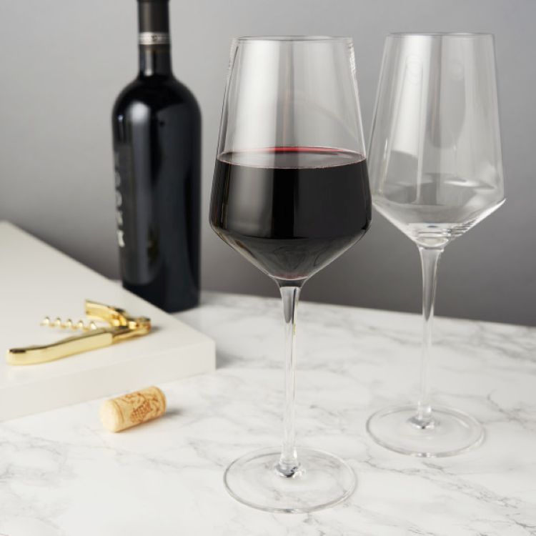 Viski® Raye Angled Crystal Bordeaux Glass, set of 2 8