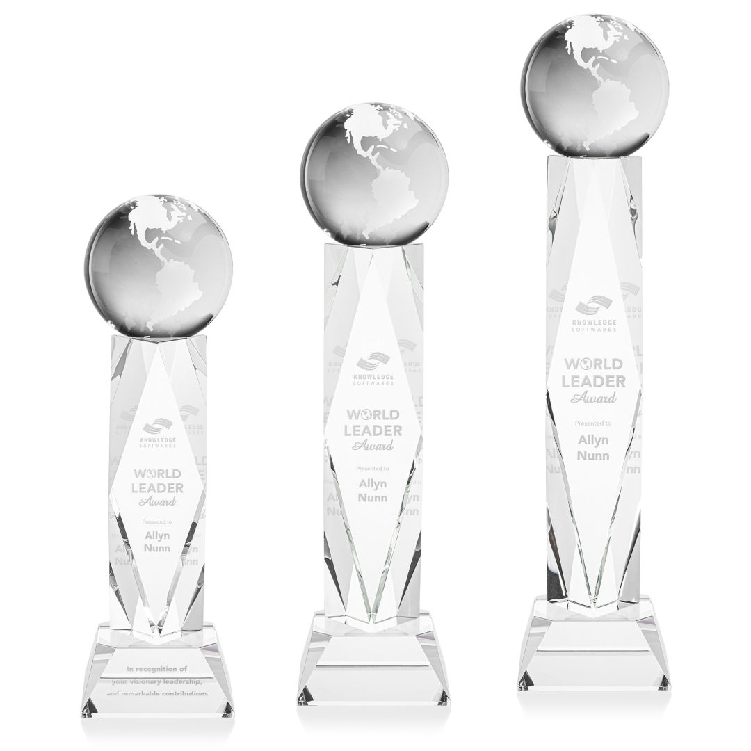 Globe Award on Toscana Base - Clear 4