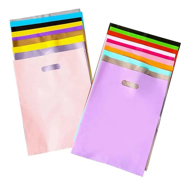 7" x 10.5" - Small Die Cut Handle Plastic Gift Bags 4