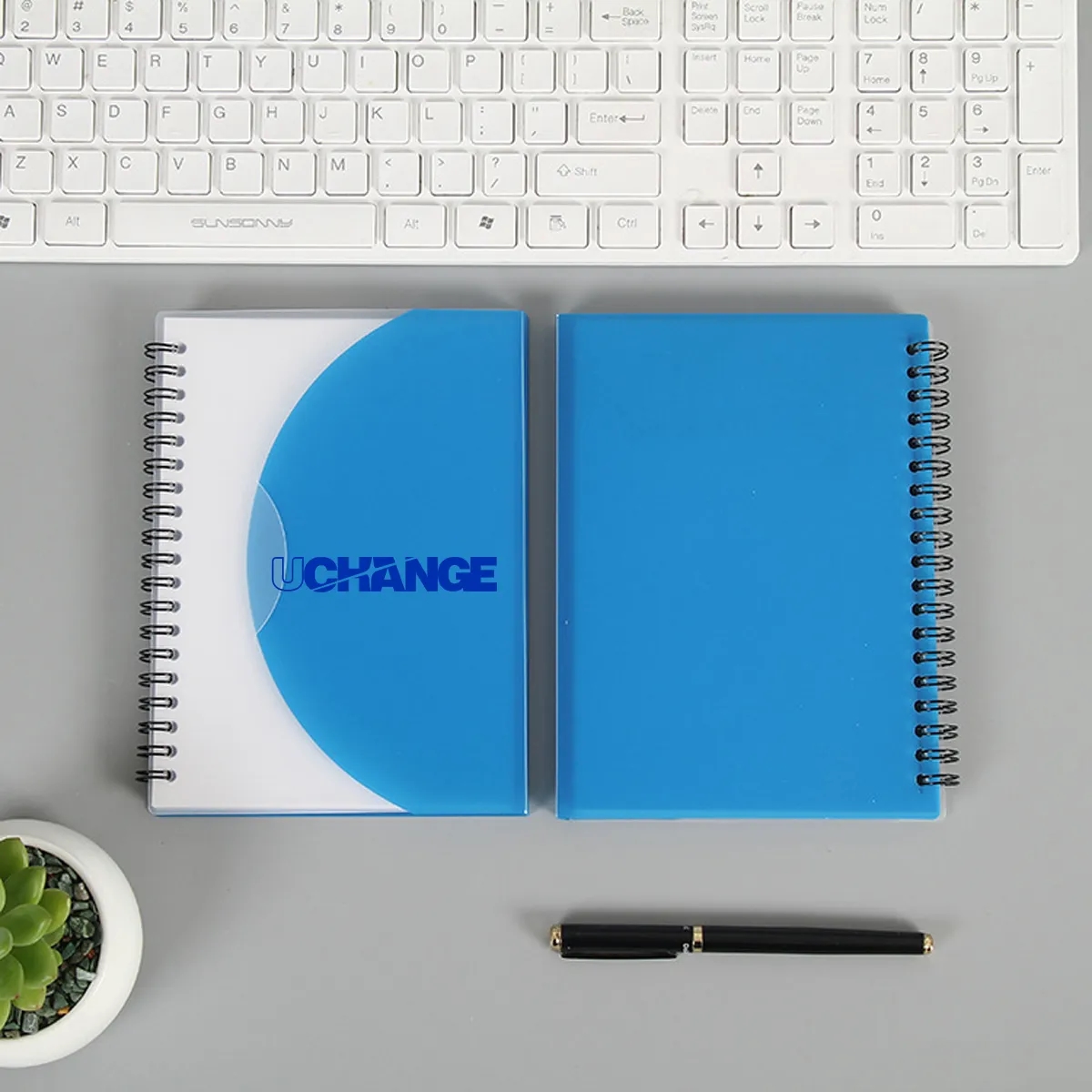 Spiral Notebook With Translucent Pocket Cover 7
