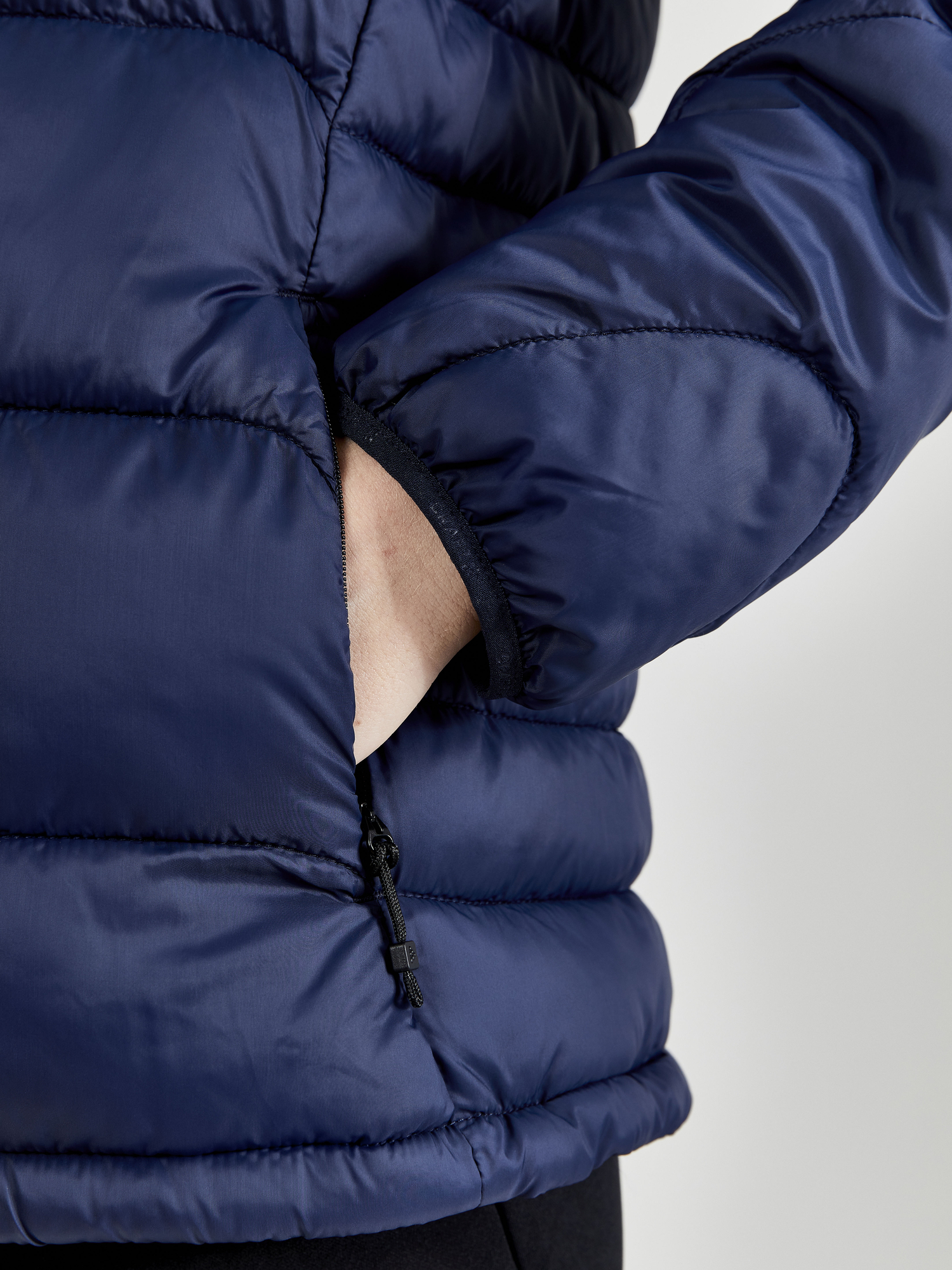 CORE EXPLORE ISOLATE JACKET W 34