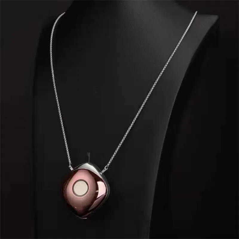 Neck-Hanging Negative Ion Air Purifier 3