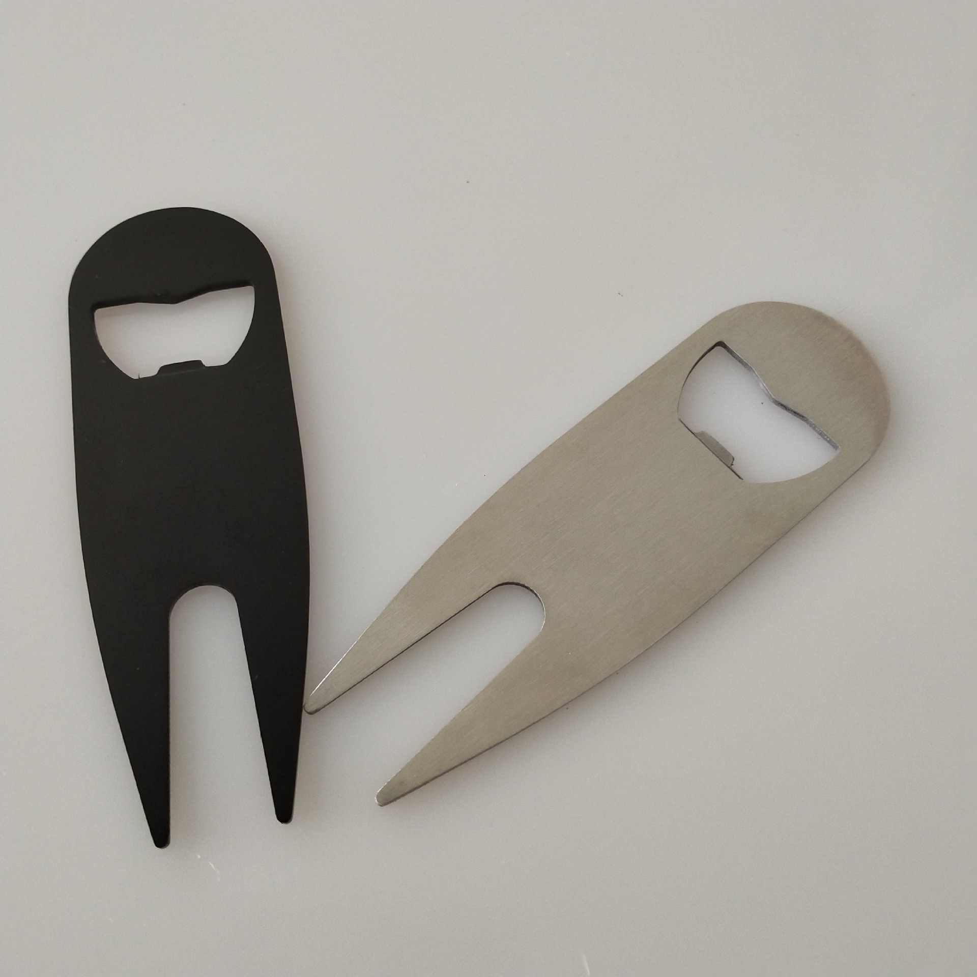 Golf Divot Tool With Bottle Opener 2