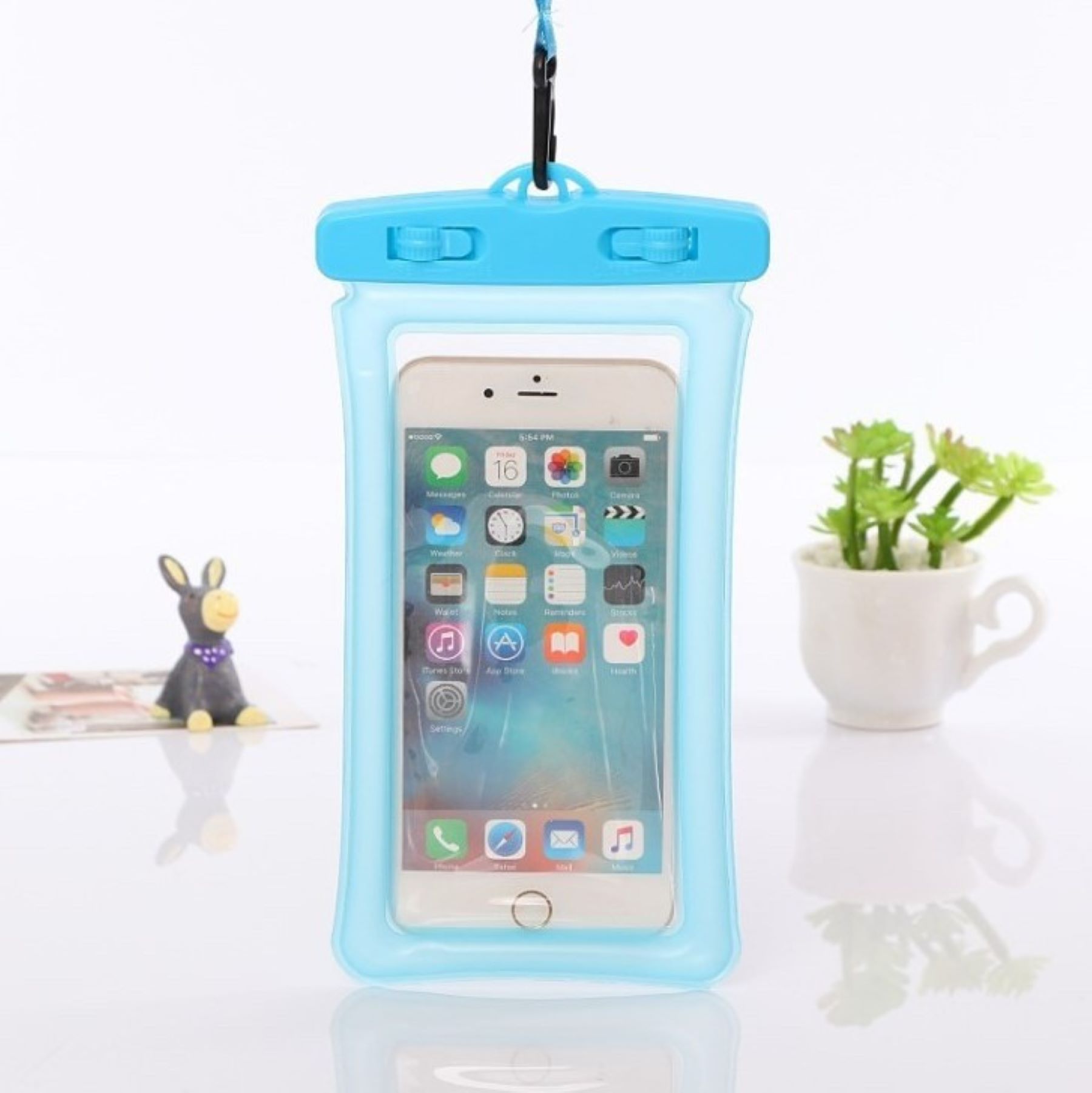 Waterproof Universal Smartphone Pouch For All Phone Sizes 13