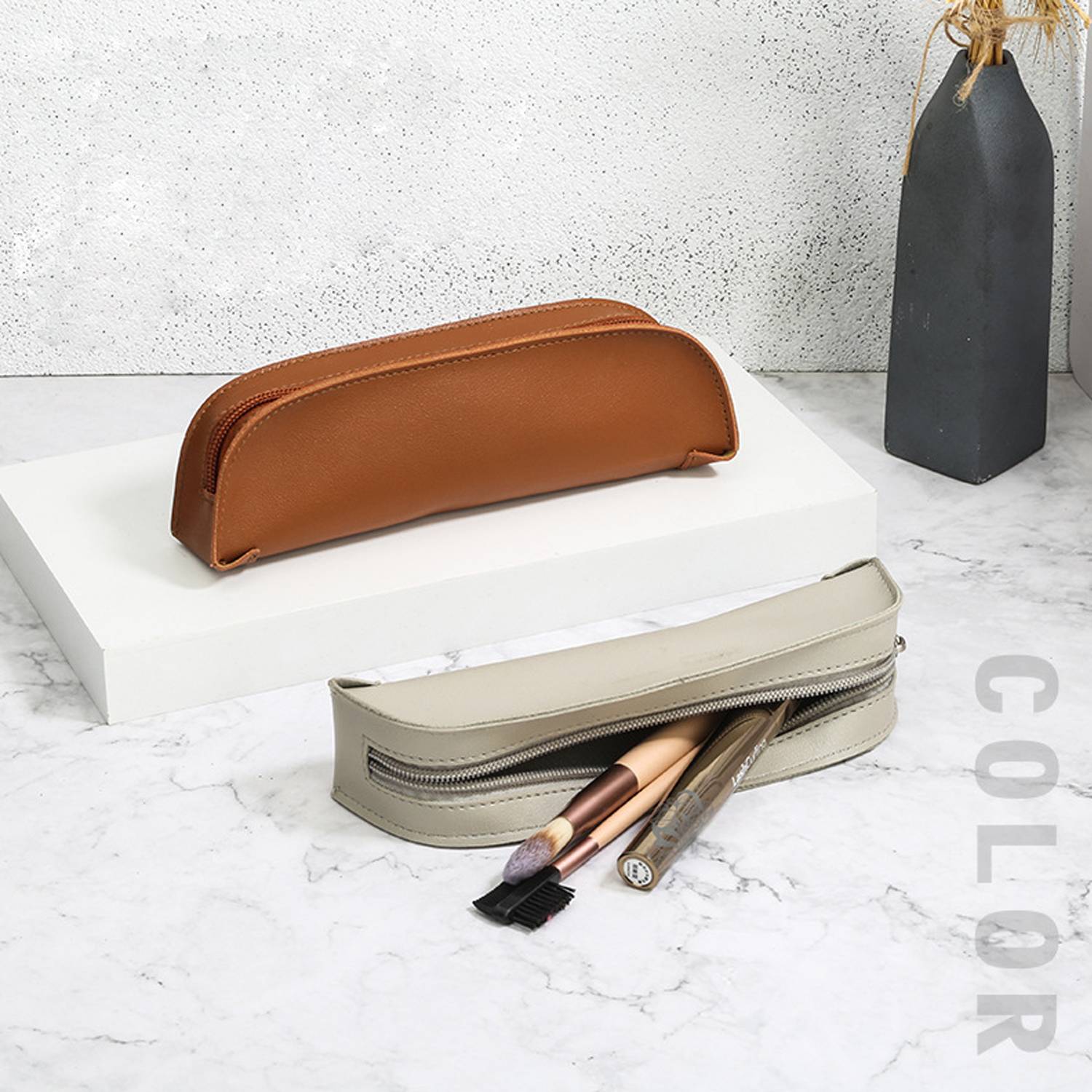 Portable Multifunctional Makeup Brush Storage Bag 1