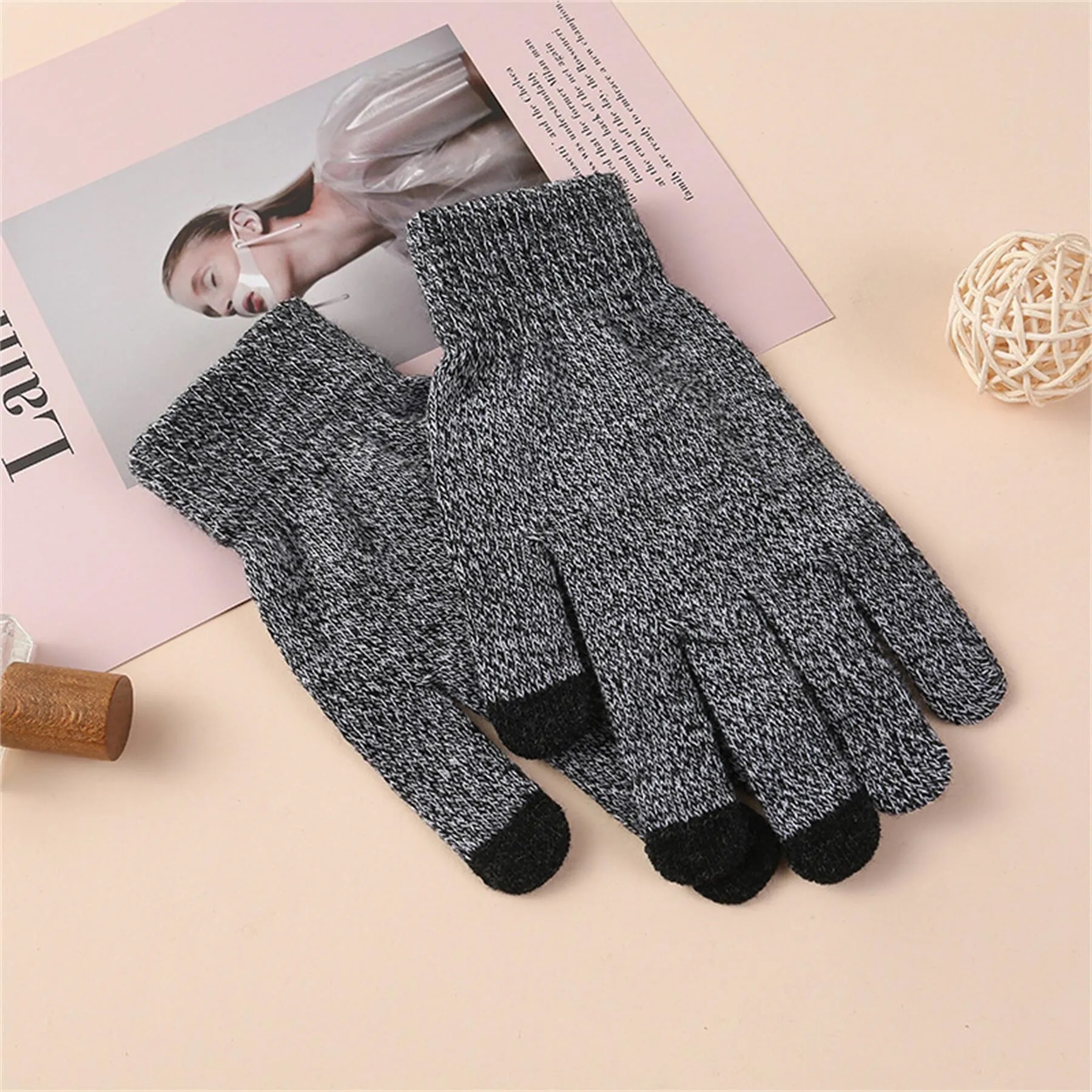 Unisex Thickened Touchscreen Gloves 3