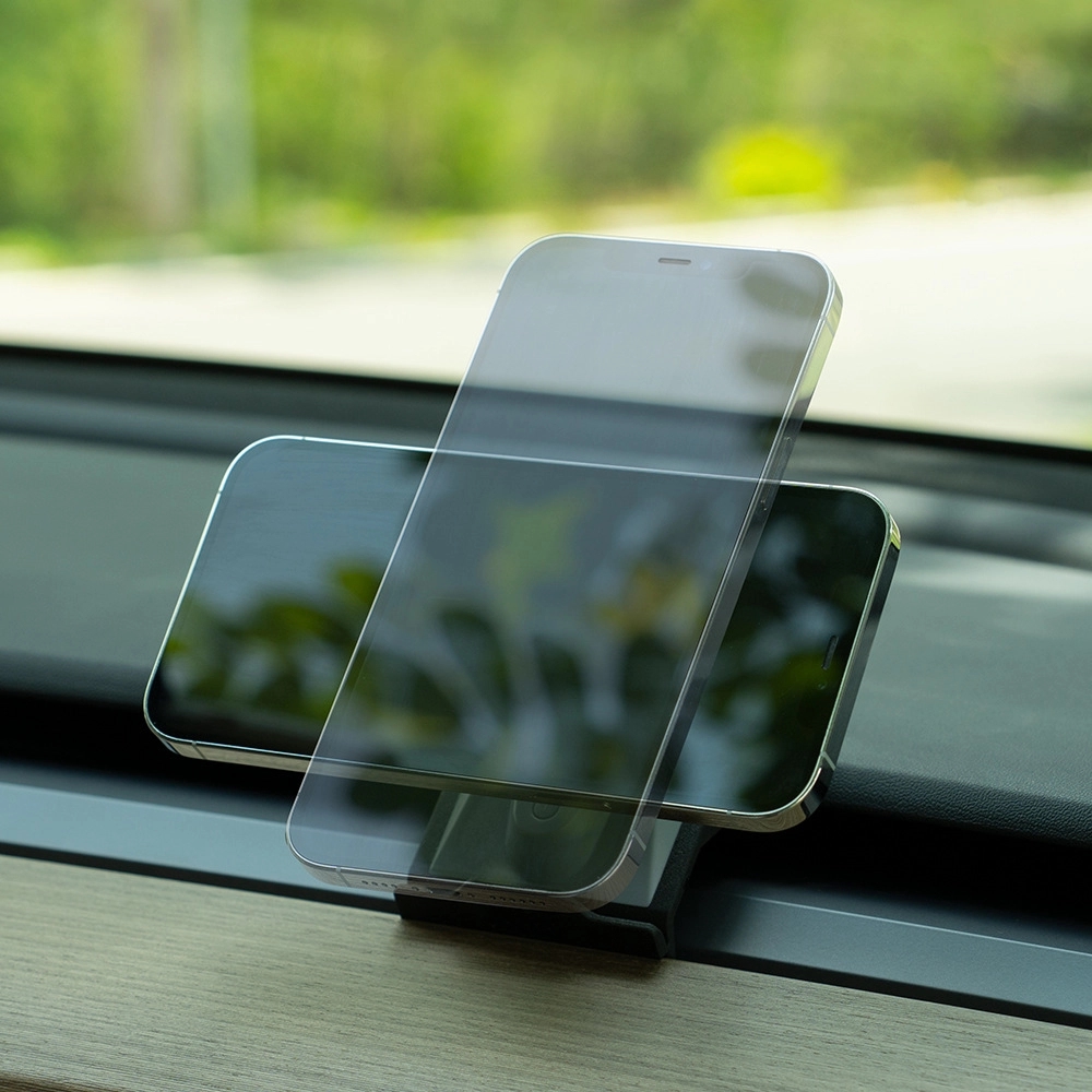 Magnetic Wireless Mobile Phone Car Charger 4
