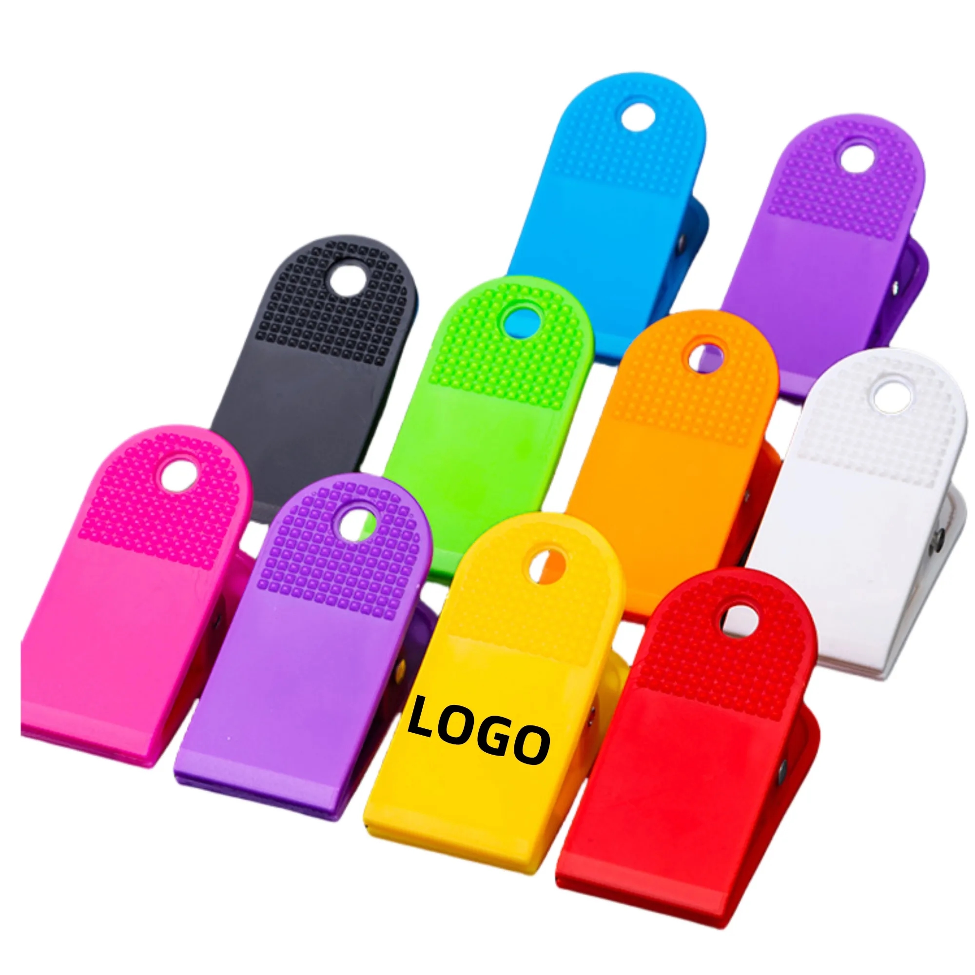 Versatile Custom Plastic Clips 3
