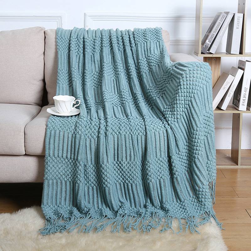 Wool-Like Soft Decorative Knitted Throw Blanket 3