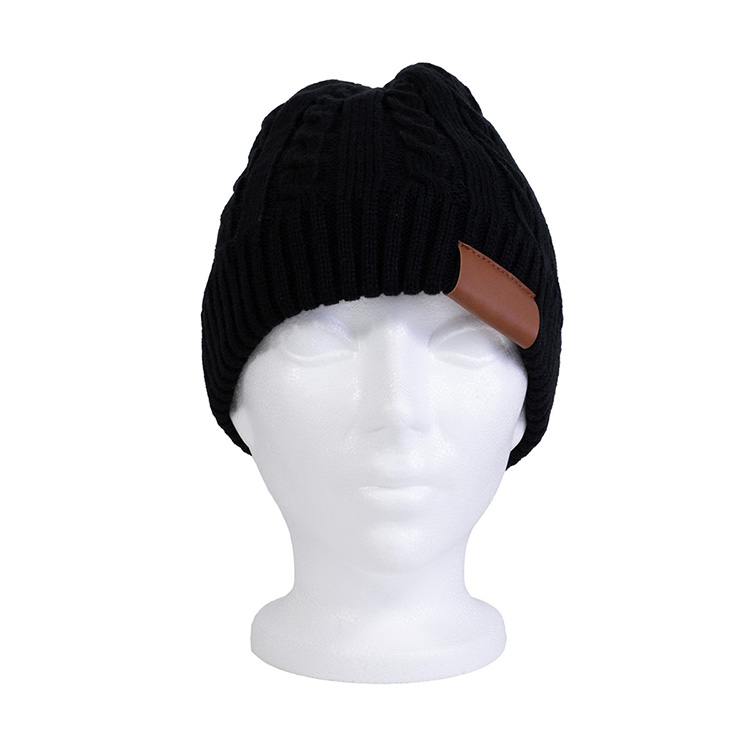 "THE COZY" Cable Knit Beanie With Fluffy Soft Lining 39