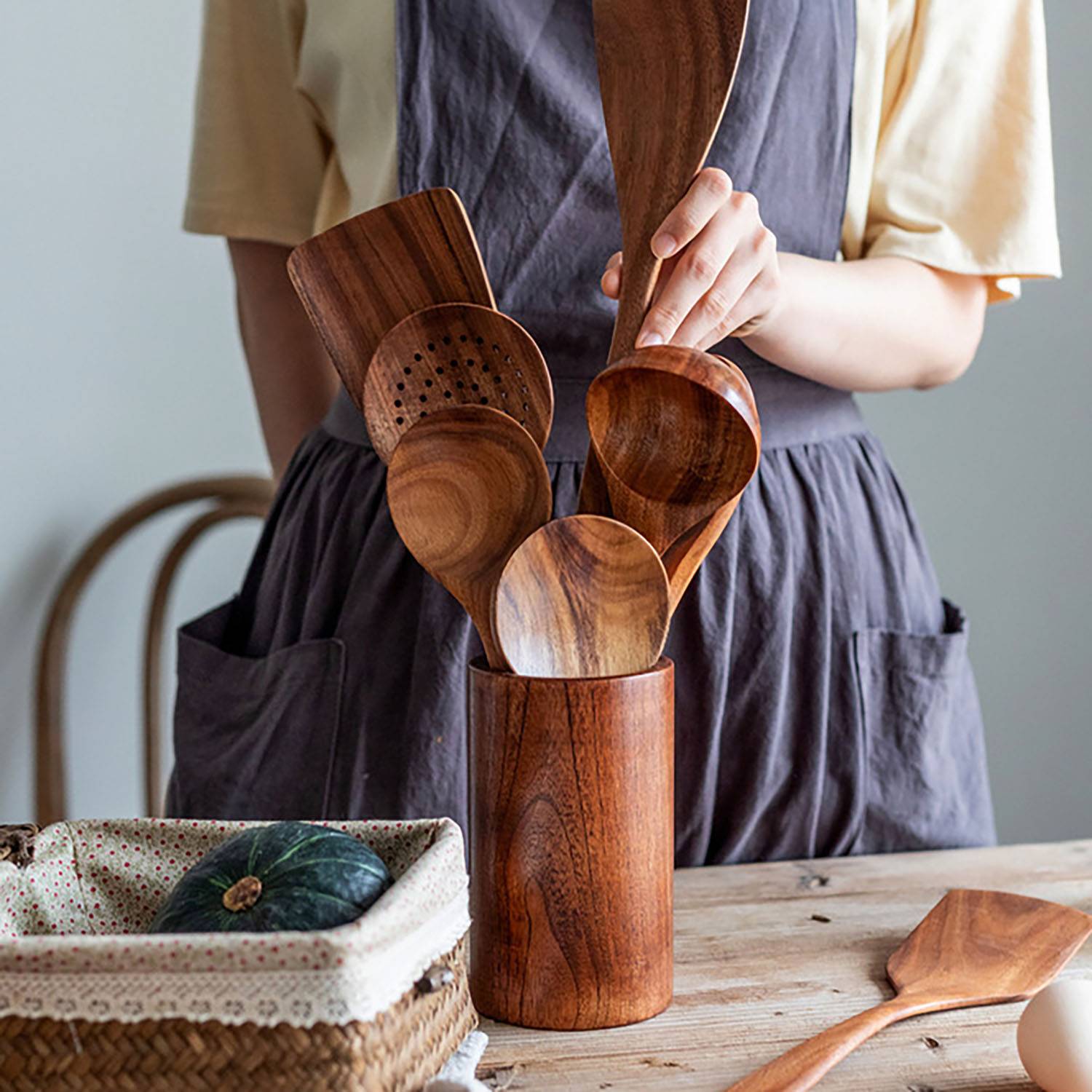 9 Piece Natural Teak Wooden Kitchen Utensil Set with Holder 4