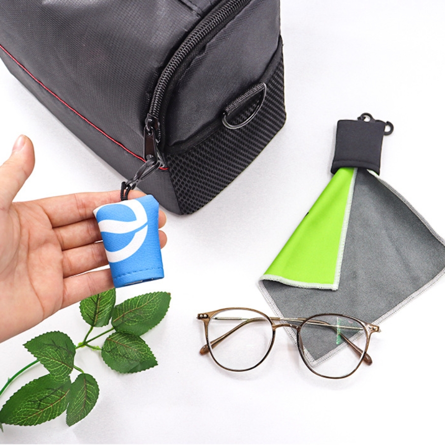 Portable Glasses Cloth with Buckle 2