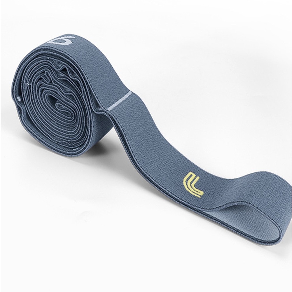Yoga Pull On The Rope 3
