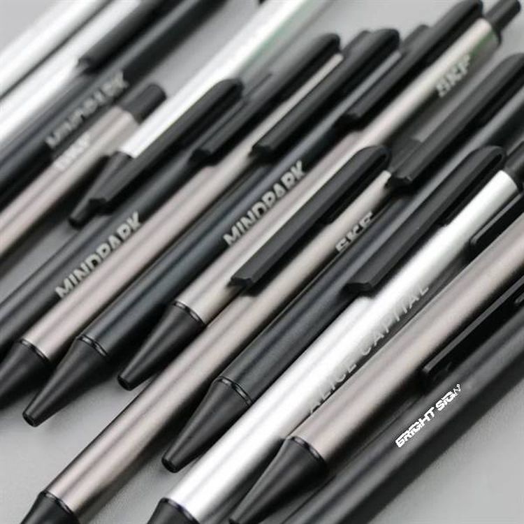 Retractable Click Metal Ballpoint Pen 3
