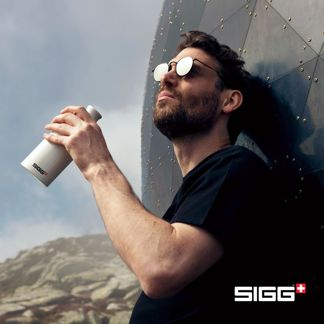 SIGG™ Classic Traveller Bottle - 34oz 13