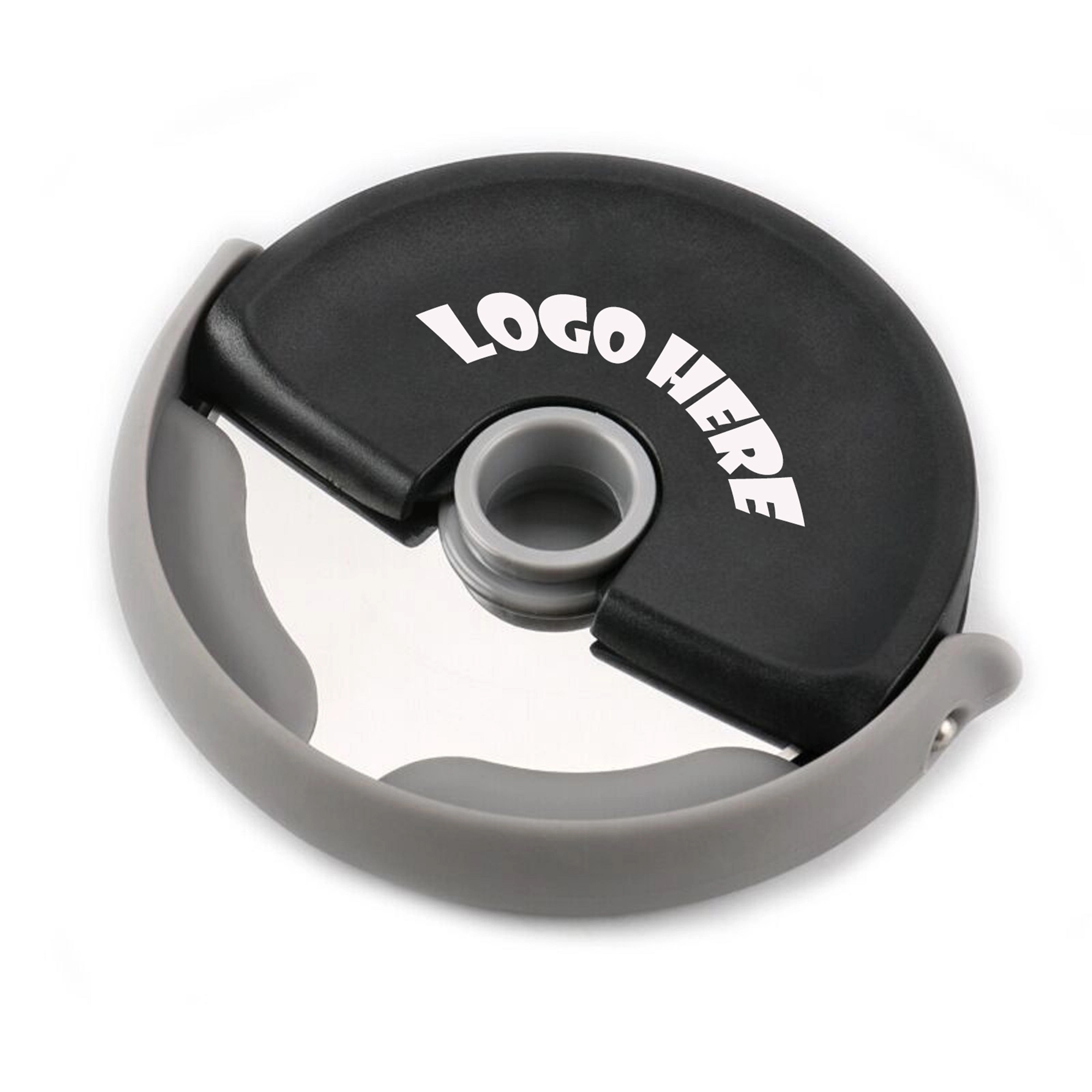 Handheld Pizza Cutter with Protective Cover 6