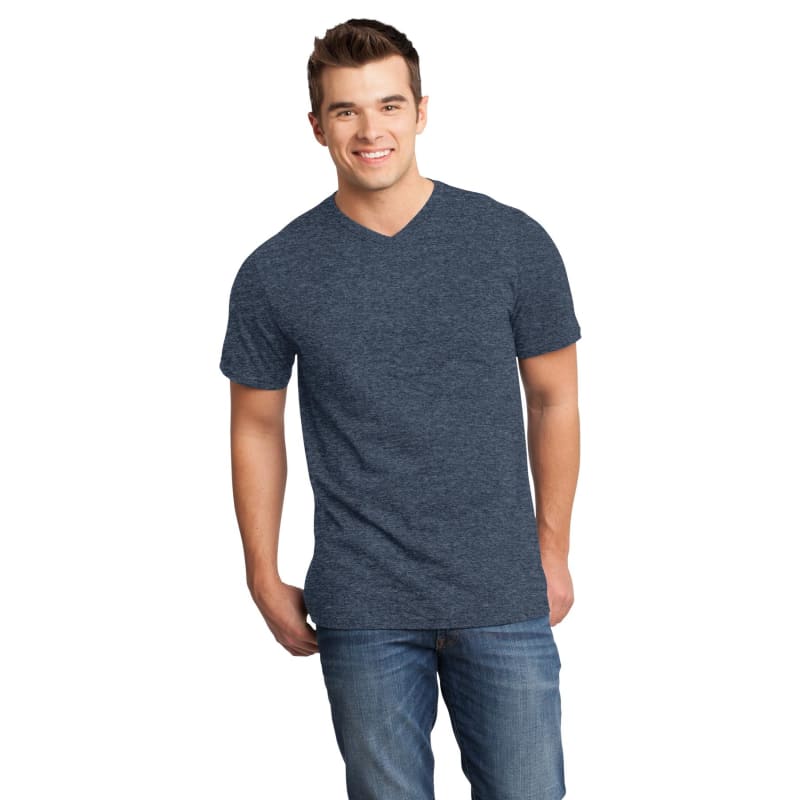 District Very Important Tee V-Neck. 28