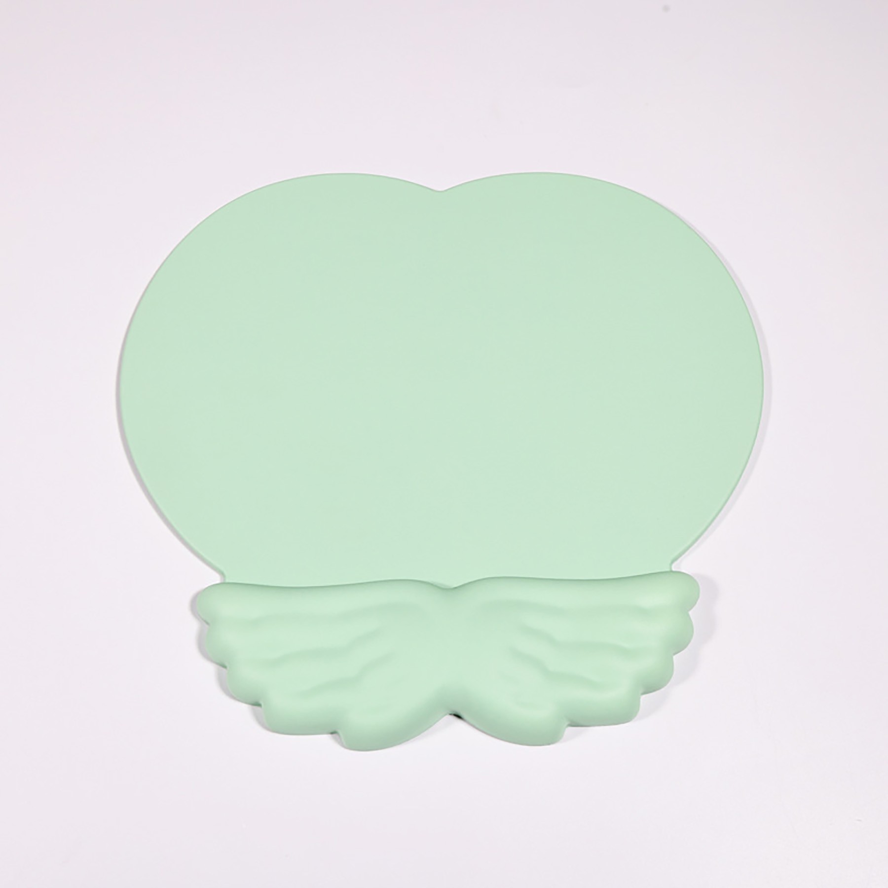 Wing Shaped Mouse Pad With Wrist Support 1