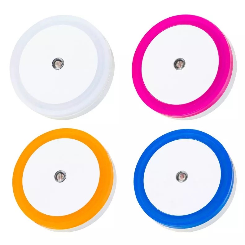 Automatically Turns On LED Night Light 9