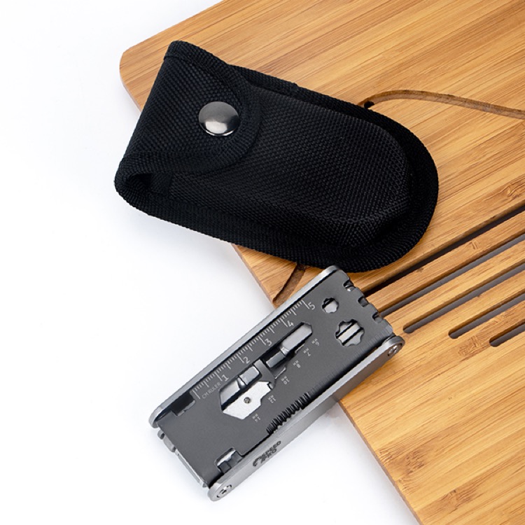 QuickAccess Magnetic Carbon Fiber Fantom Wallet 2
