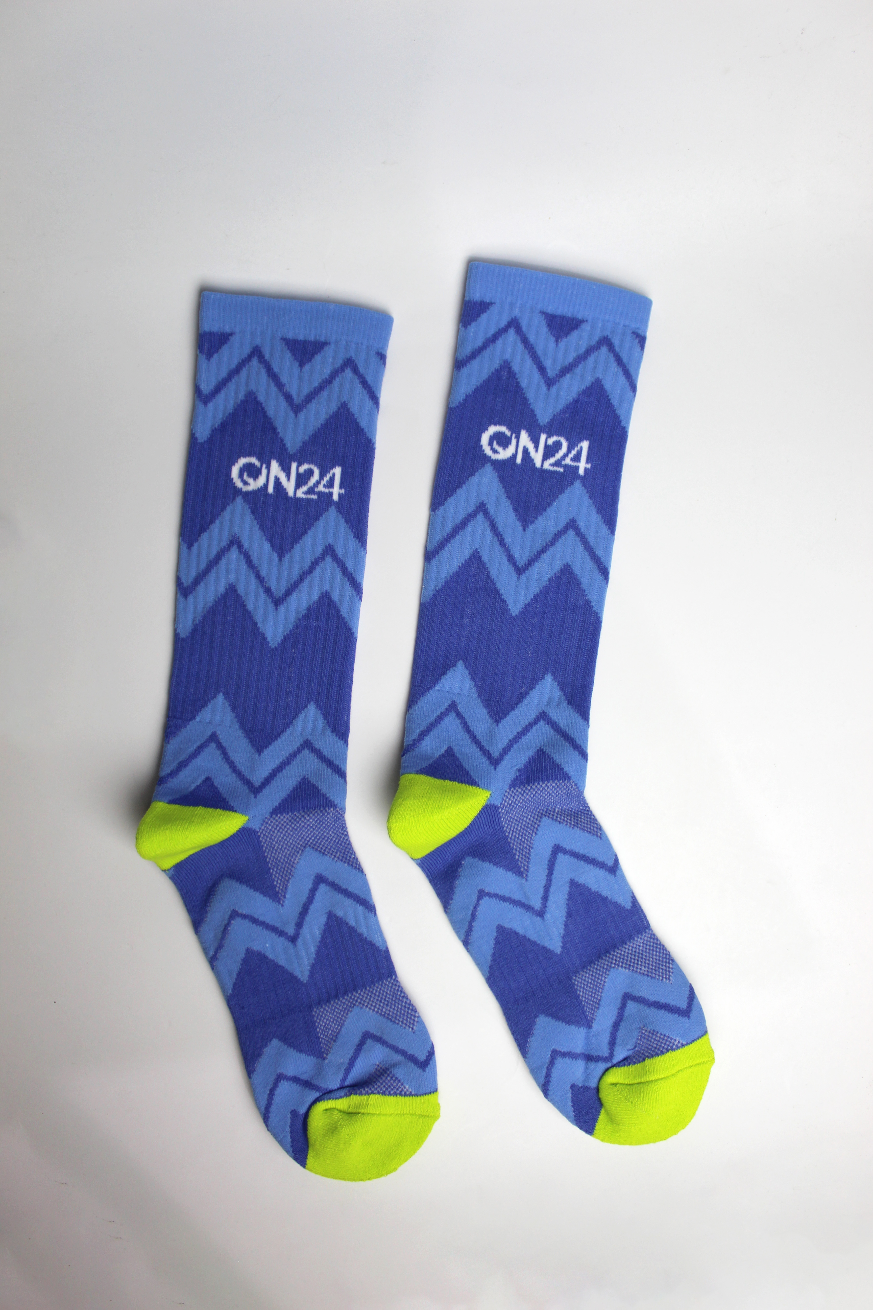 Ribbed Crew Athletic Socks 2