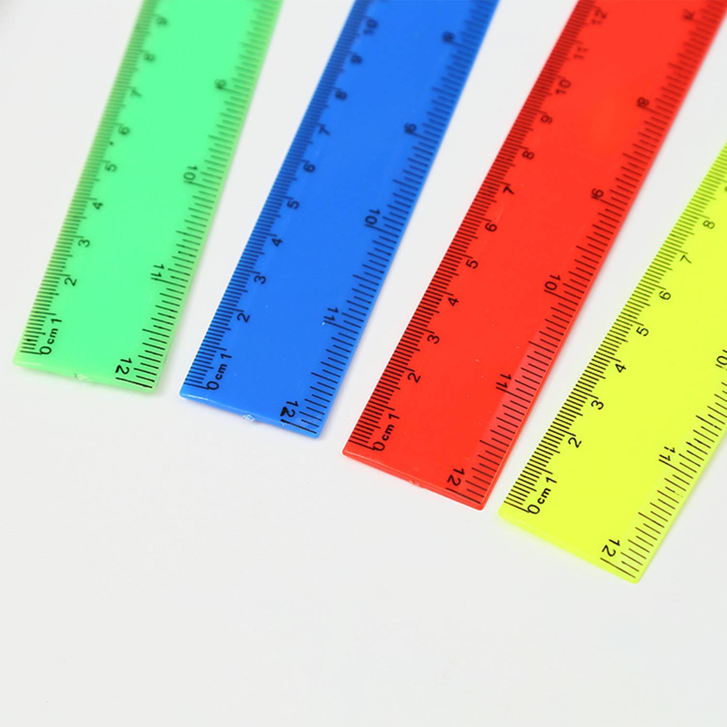 4 pieces of colored long rulers 5