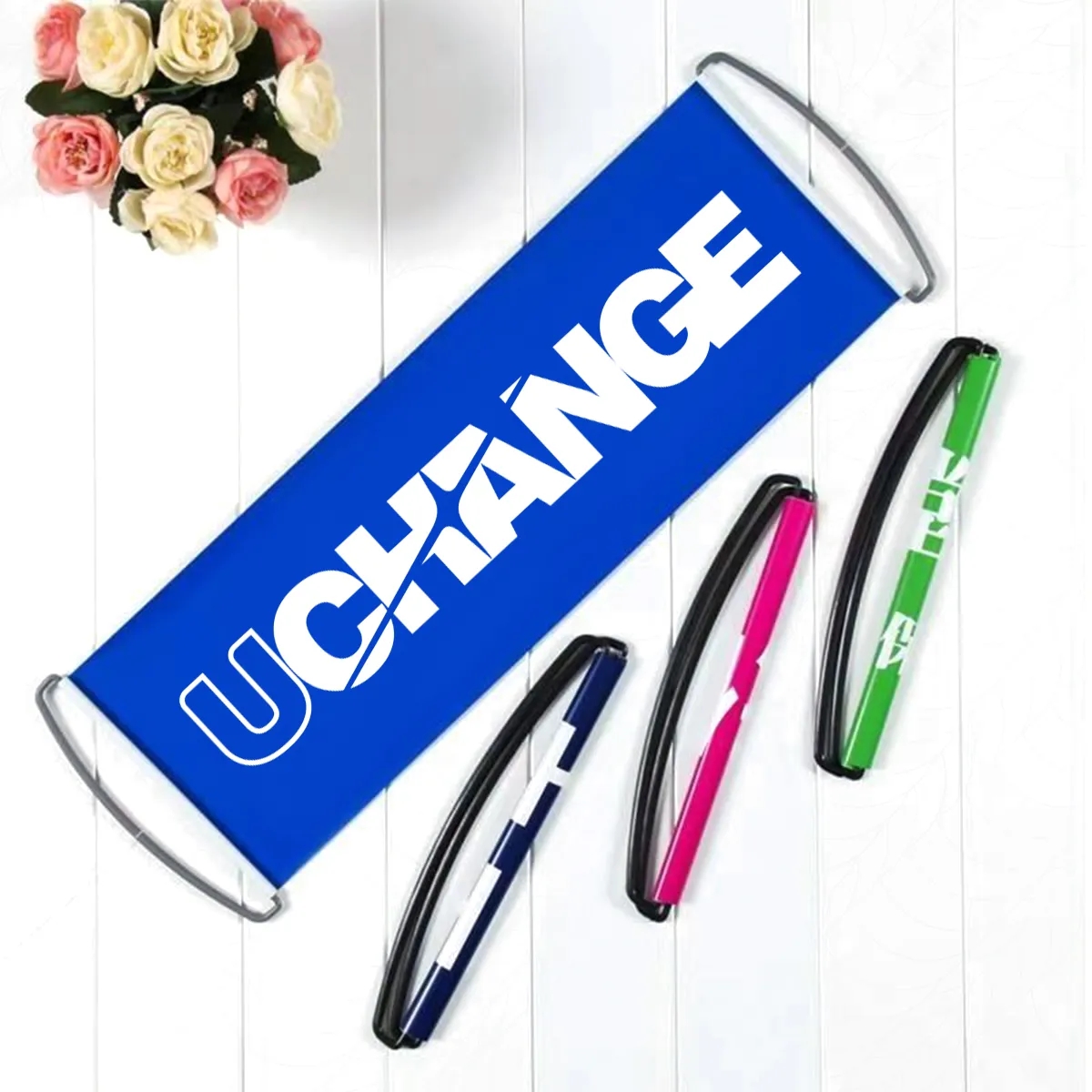 Retractable Hand Banner with Custom Printing 6