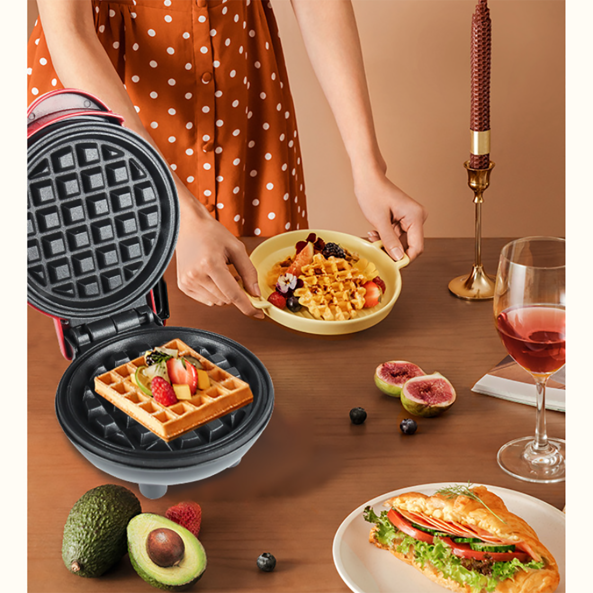 Mini waffle maker 3