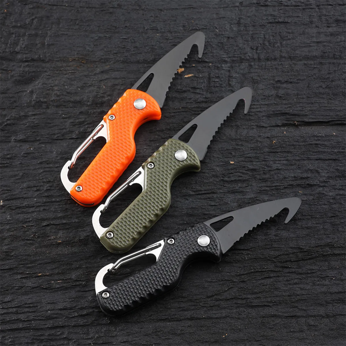 Safety And Useful Compact Mini Folding Keychain Knife 2