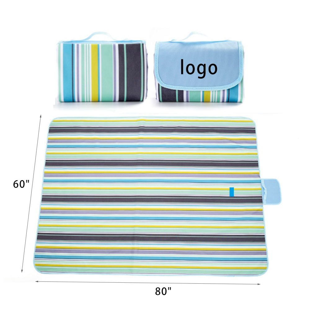 Outdoor picnic waterproof and moisture-proof beach mat 2