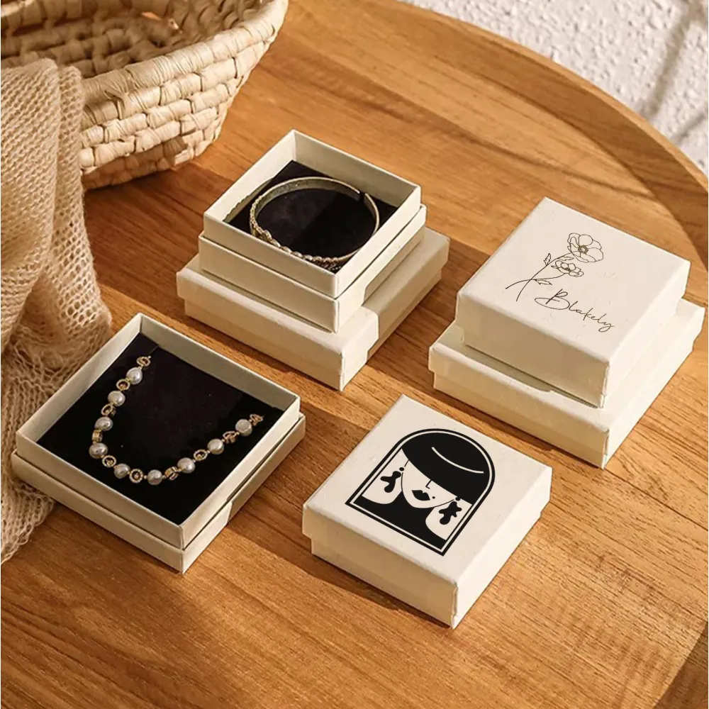 Kraft Jewelry Gift Box with Foam Insert 2