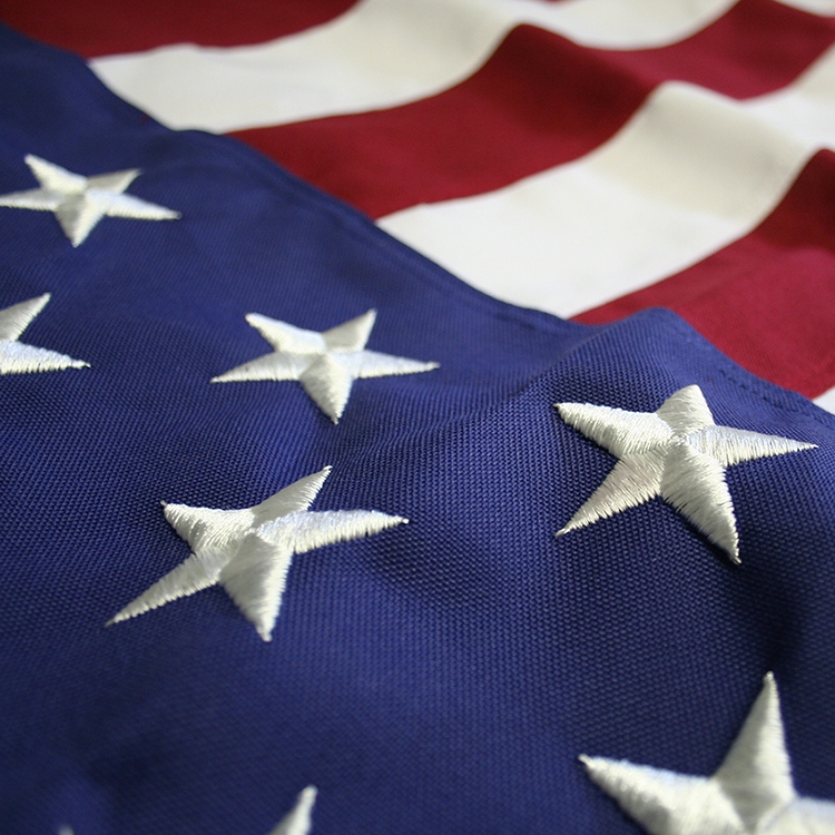 2.5' x 4' Tough Tex U.S. Flag with Pole Sleeve 3