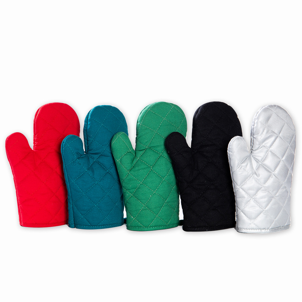 Oven Mitt 1