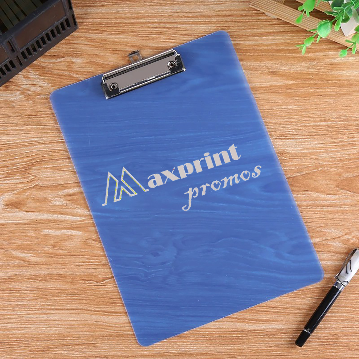 A4 ColorfulPlastic Clipboard with Metal Clip 3