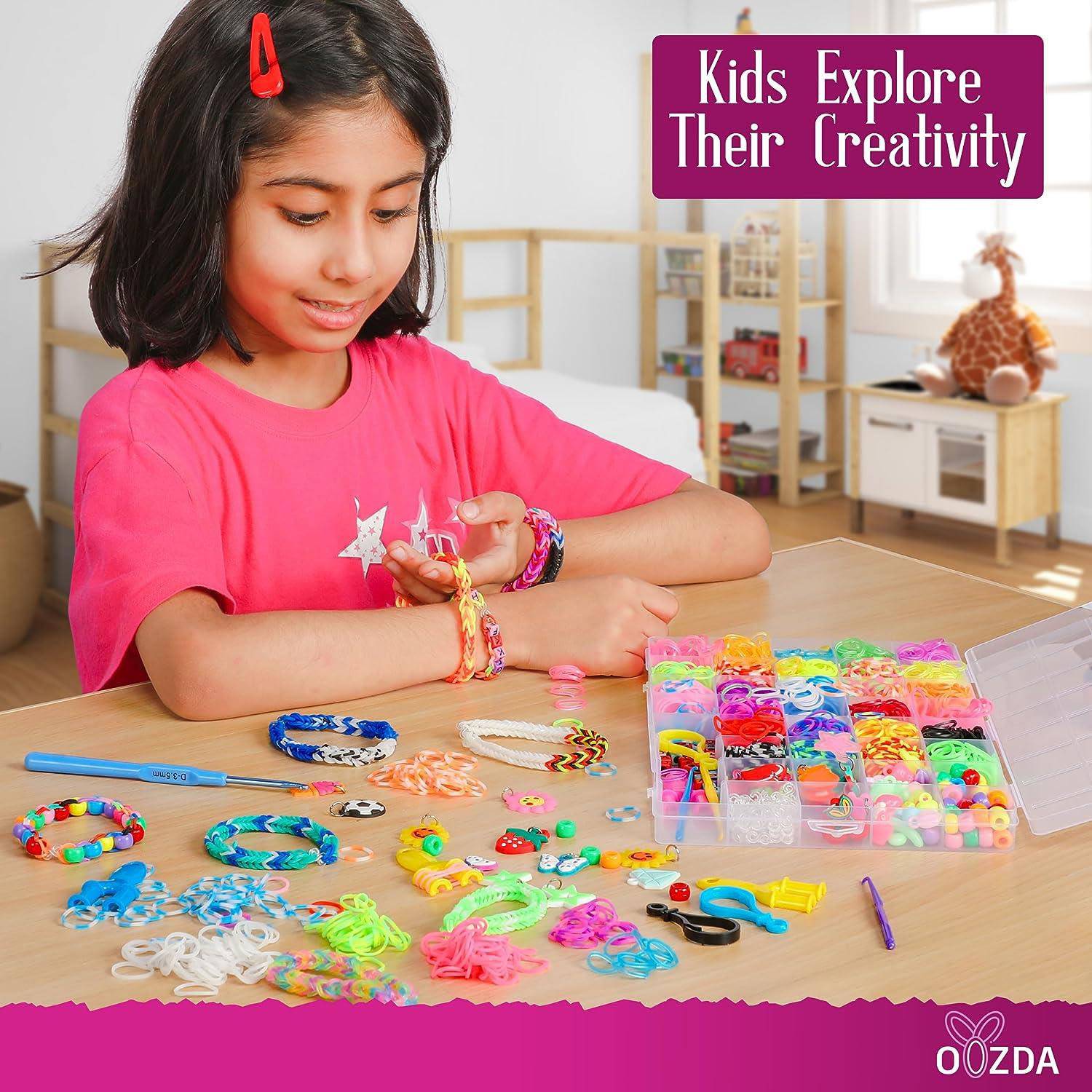 1800+ Rubber Band Bracelet Kit 4