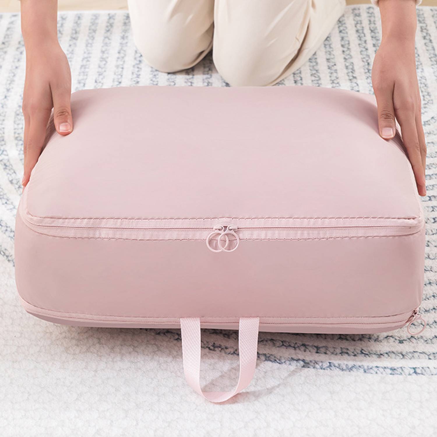 Large Capacity Polyester Dustproof Clothes Storage Bag 8