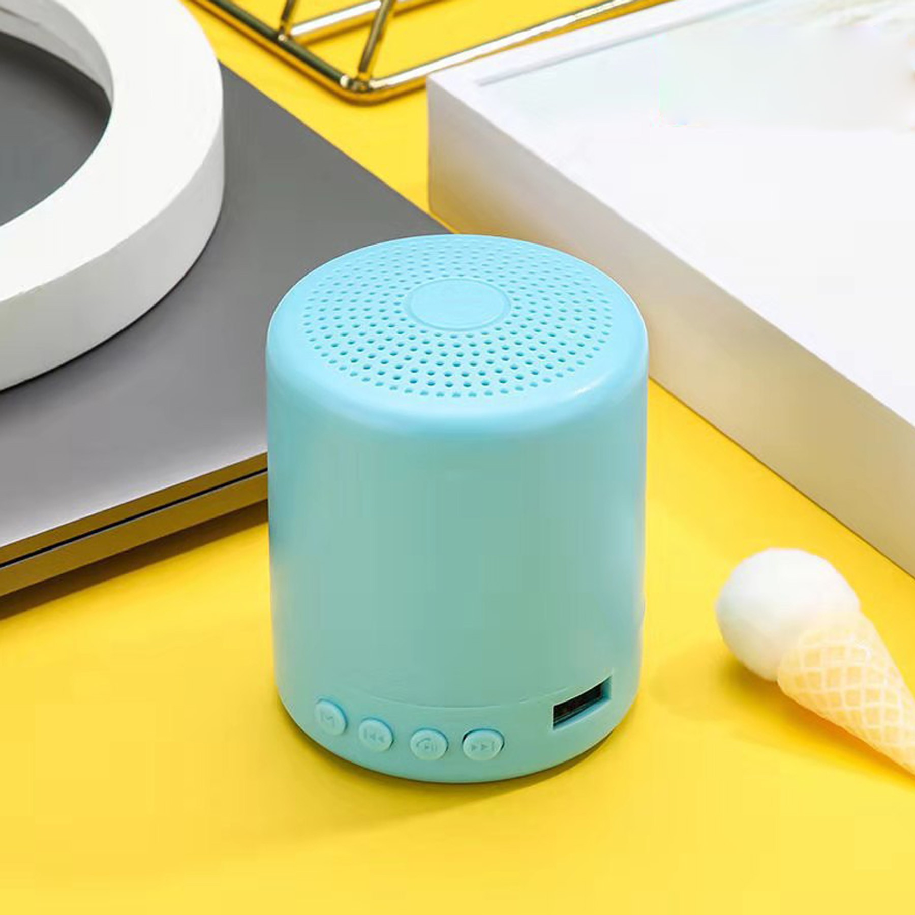 Bluetooth Speaker, Wireless, Outdoor, Portable 2
